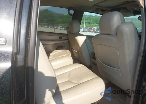 2003 GMC Yukon Xl 1500 Slt z USA, uszkodzony, nr VIN 3GKFK16Z43G348033